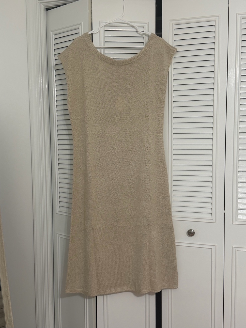 Wishlist Sleeveless Knit Shift Dress - Tan/Natural